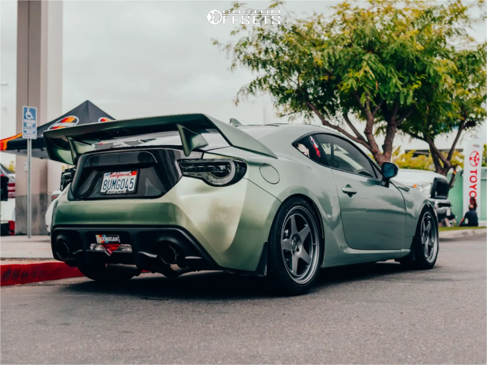 2020 Toyota 86 with 18x9 35 Kansei Knp and 245/40R18 Vercelli