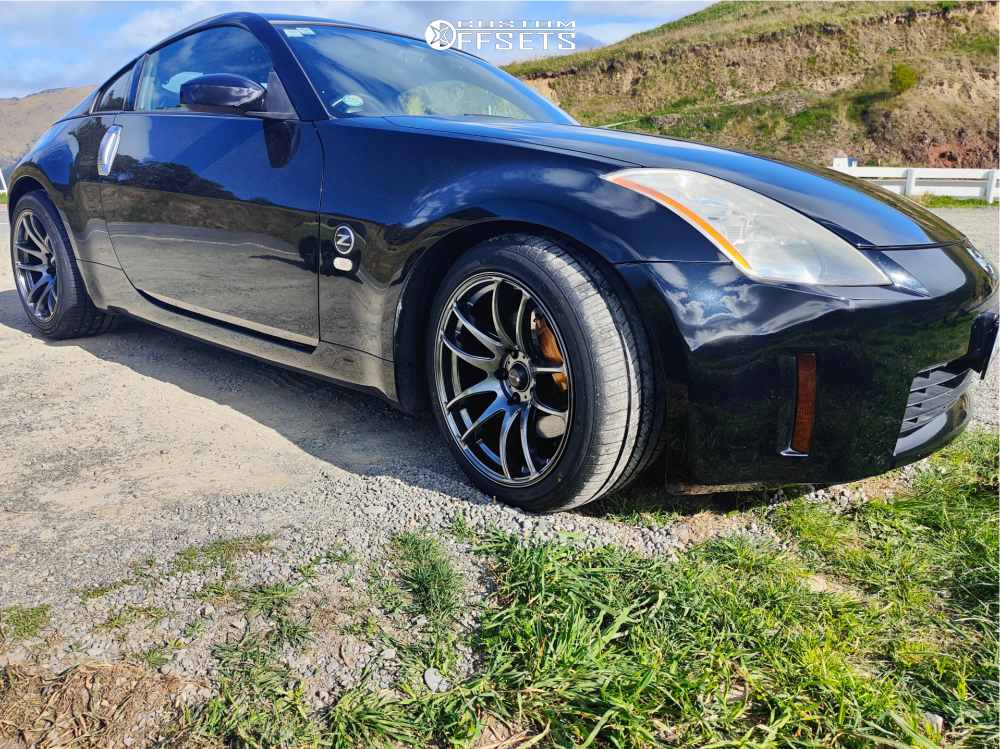 2420322-1-2005-350z-nissan-