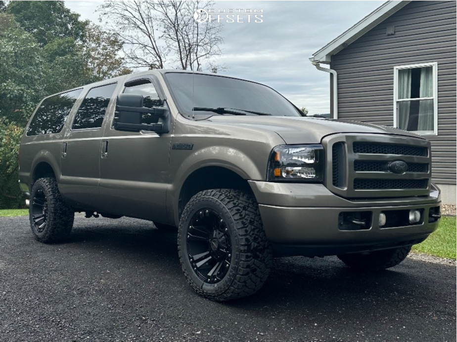 2433477-1-2004-excursion-ford-