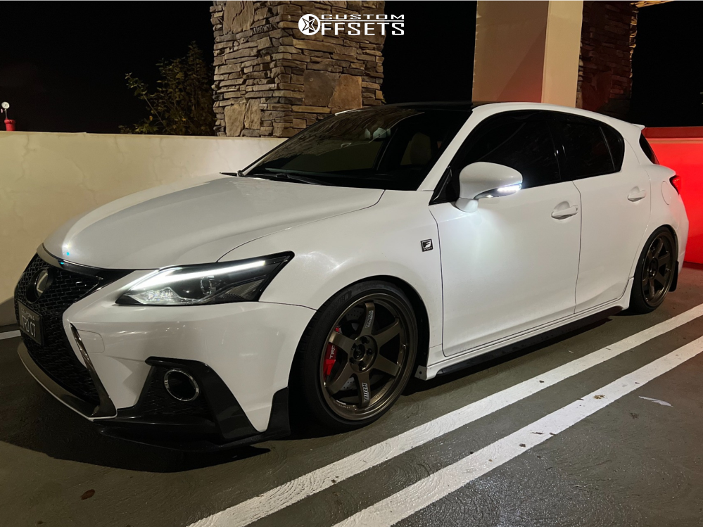 レクサスct200h 215/40ZR18 2515936-1-2015-ct200h-lexus-f-