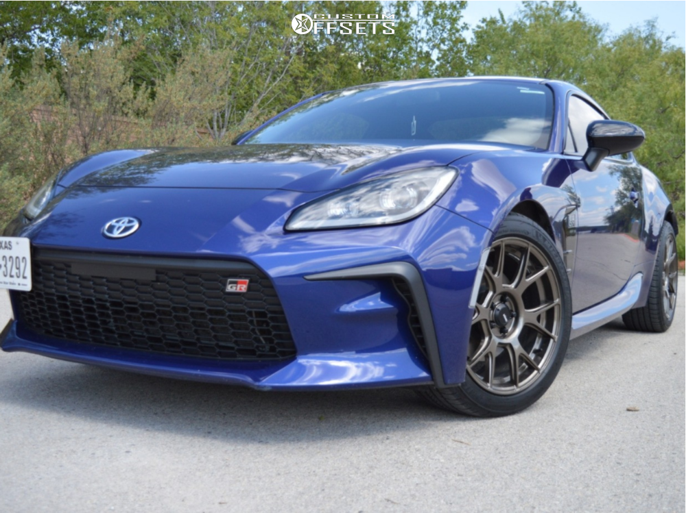 2521444-1-2022-gr86-toyota-