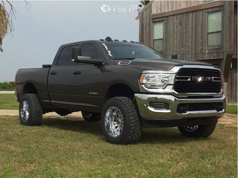 2020 Ram 2500 with 20x12 -44 TIS 544c and 35/12.5R20 Kenda Klever