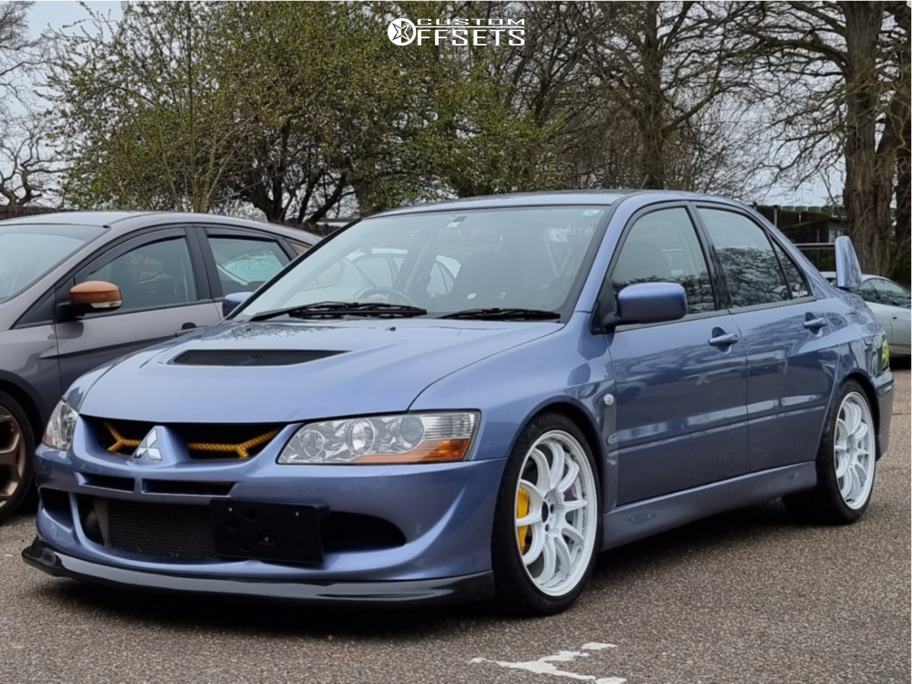 2003 Mitsubishi Lancer with 18x8.5 32 Work Emotion Zr10 and 235