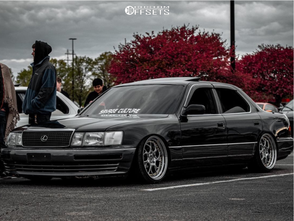 1991 Lexus LS400 with 18x9.5 30 Aodhan DS01 and 215/35R18 Accelera