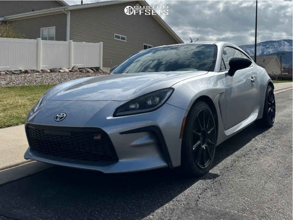 2669993-1-2022-gr86-toyota-