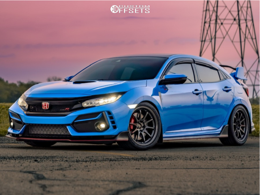 2021 Honda Civic with 18x9.5 35 Volk Ce28sl and 265/35R18 Michelin