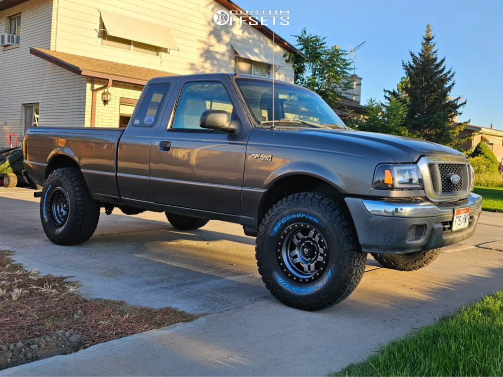 2004 Ford Ranger with 15x8 -18 Fuel Anza and 33/10.5R15 BFGoodrich