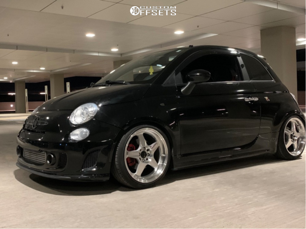 2017 Fiat 500 with 17x8 35 Vors Sp1 and 205/40R17 Falken Ziex