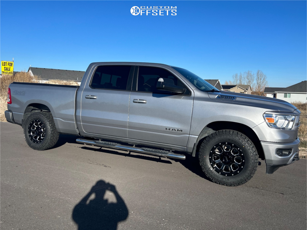 2019 Ram 1500 with 18x9 1 Ultra Nemesis and 275/70R18 Kenda Klever