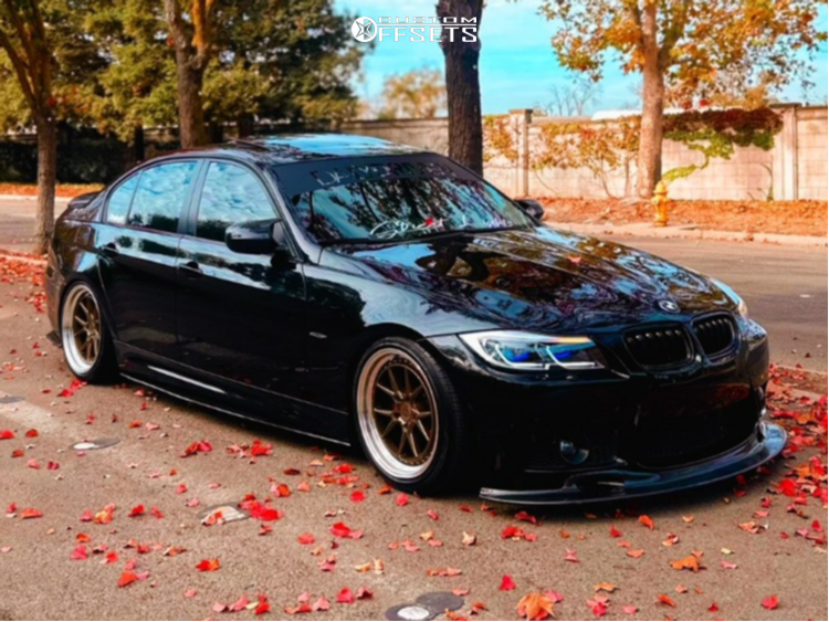 2009 BMW 328i with 18x8.5 35 Aodhan Ds08 and 225/40R18 Arroyo
