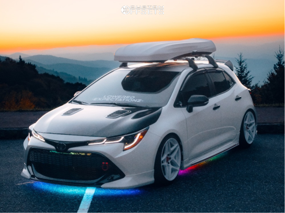 2878221-1-2022-corolla-toyota-