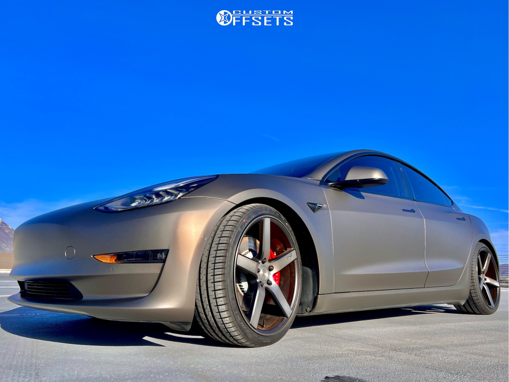 2019 Tesla 3 with 20x8.5 35 Niche Milan and 235/35R20 Nitto Nt555