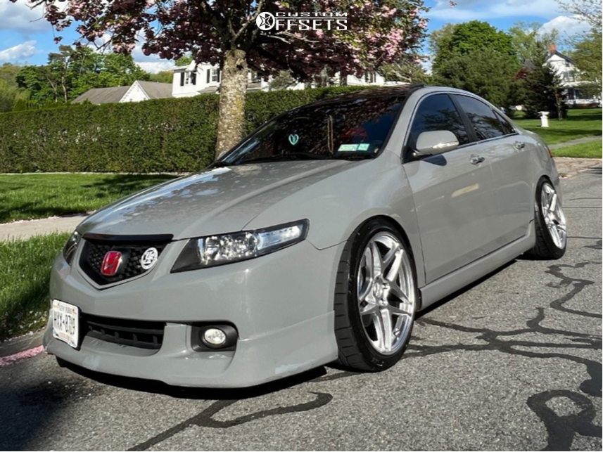2005 Acura TSX with 18x9.5 35 Kansei Astro and 235/40R18 Falken