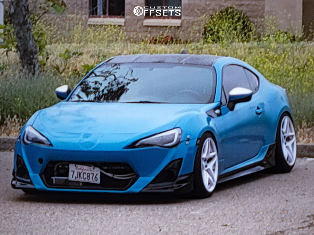 3022909-1-2013-fr-s-scion-base