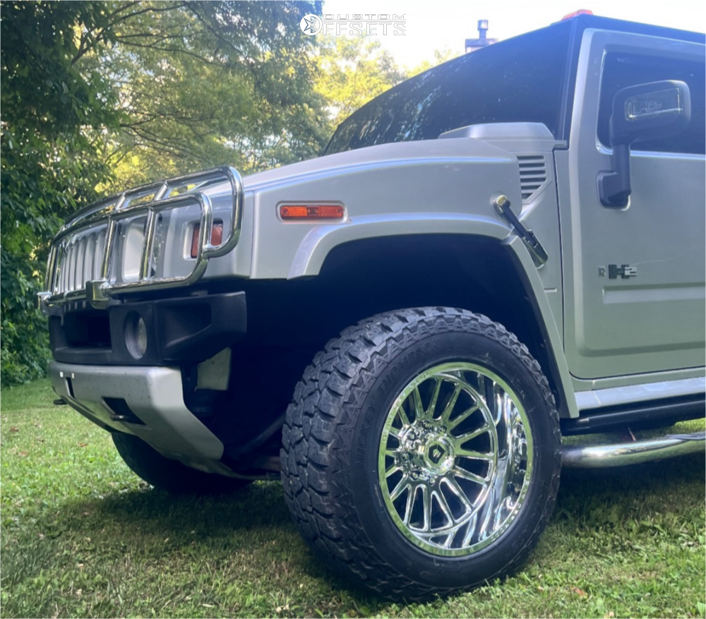 2009 Hummer H2 with 20x12 -44 Gear Off-Road Leverage and 35/12.5