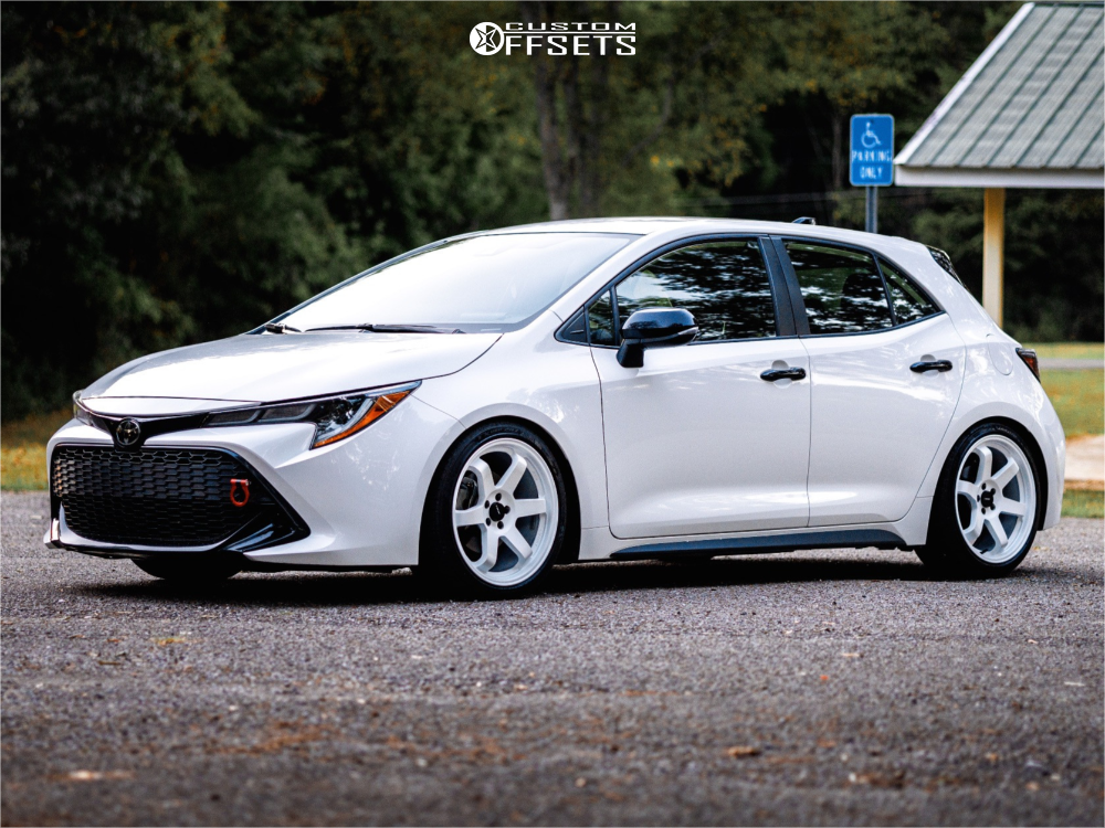 3112817-1-2021-corolla-toyota-