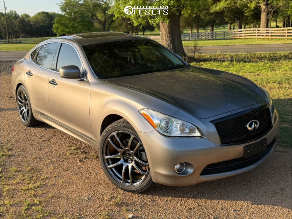 2012 INFINITI M37 with 20x9.5 35 Vors Tr4 and 275/40R20 Lexani Lx