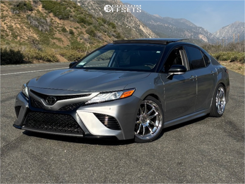 3545099-1-2020-camry-toyota-